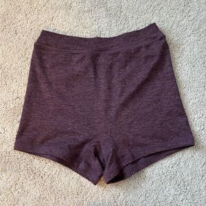 P’tula Bare Lounge Short in burgundy Small